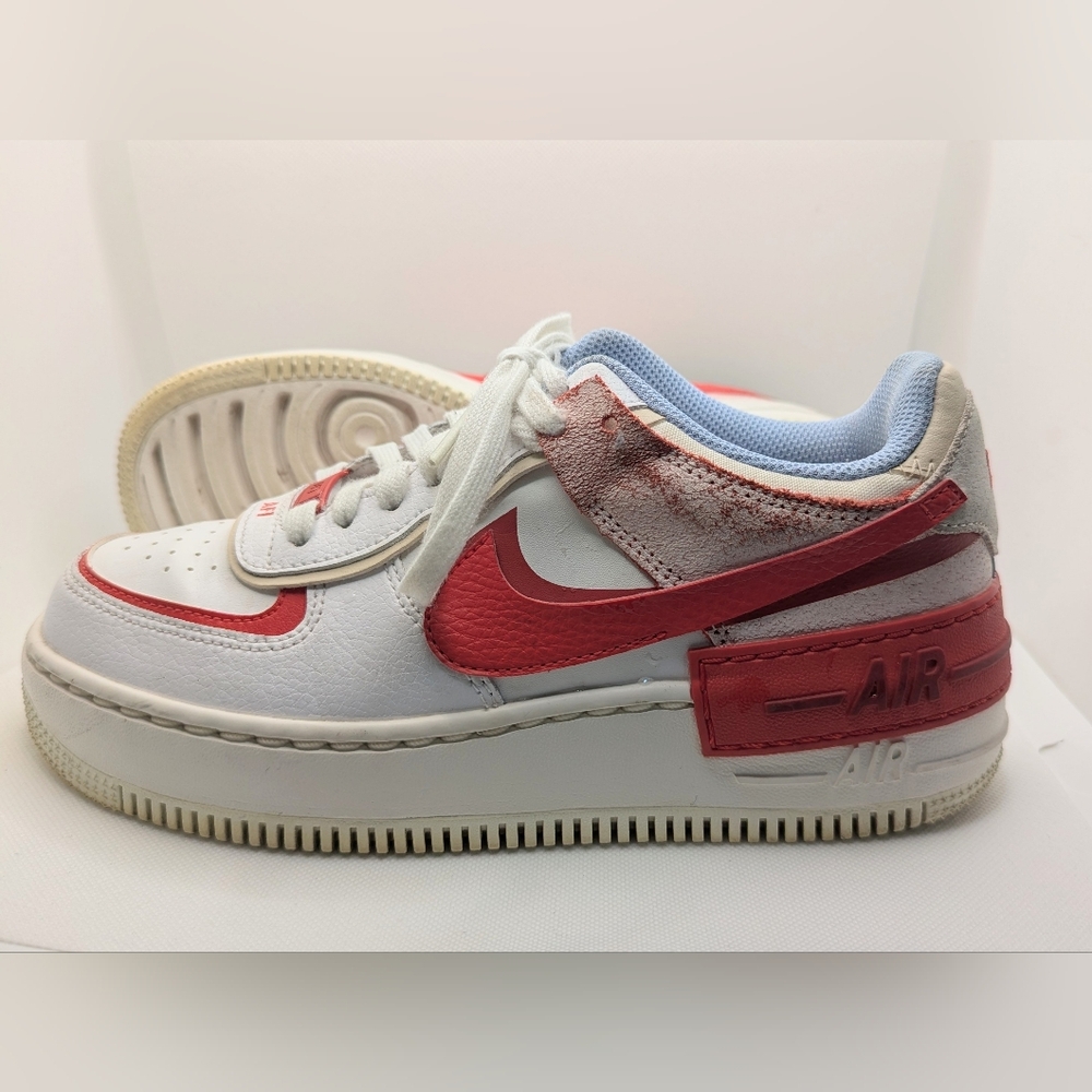 Nike Air Force 1 Cracked Leather Red And White Women Sneakers Size 7 Low Shadow